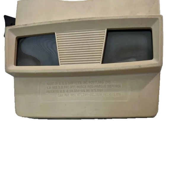 Vintage Sawyers View-Master Stereoscope With 21 Slides Beige/Brown - Picture 10 of 11